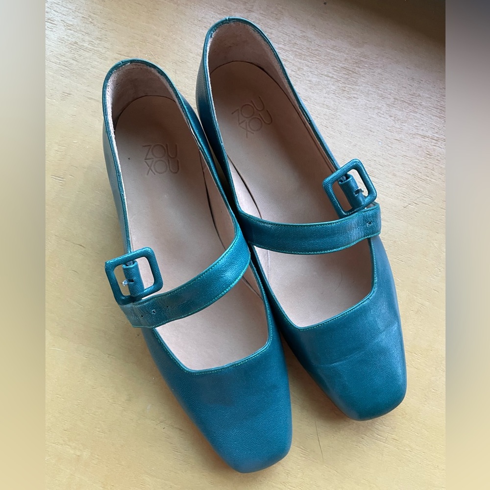Zou Xou Eugenia Flat in Petrol (Size 38)